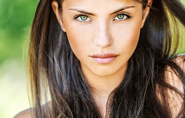Girl, green eyes, photo, beauty, lips, face, brunette, look