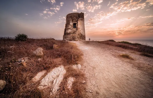 Sea, shore, tower