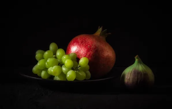Light, the dark background, plate, grapes, fruit, still life, different, garnet