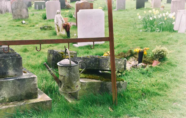 Graves, kettle, cemetery