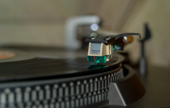 Needle, spinner, vinyl, record, vintage, technix