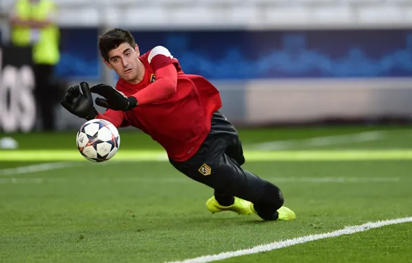 The ball, the final, Champions League, Atletico Madrid, training, goalkeeper, training, Thibaut Courtois