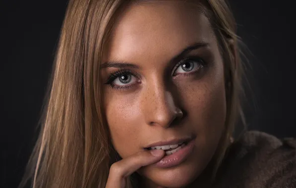 Look, girl, close-up, face, portrait, makeup, hairstyle, finger