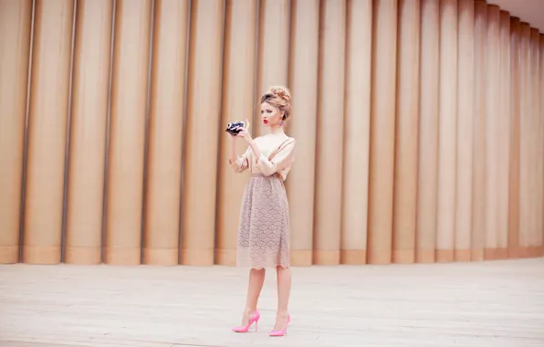 Picture girl, skirt, camera, the camera, blonde, shoes, pink, photographs