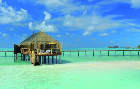 Picture the ocean, pier, Bungalow