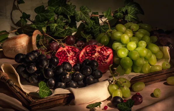 Grapes, fruit, tray, garnet