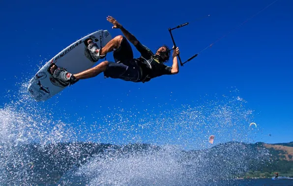 Picture kiteboarding, Oregon, Mauricio Abreu