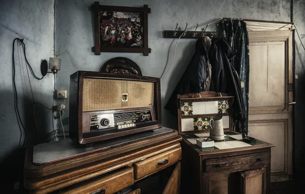 Picture background, radio, receiver