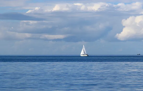 Picture sea, clouds, sailboat, horizon