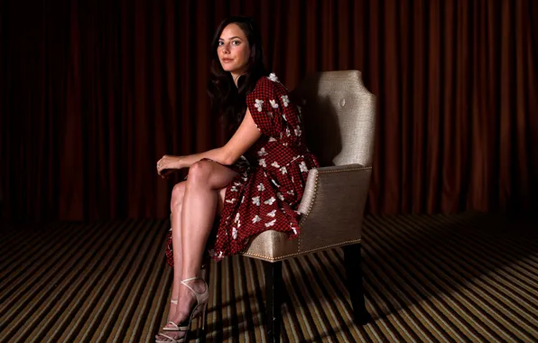 Picture look, pose, makeup, figure, actress, legs, hair, Kaya Scodelario