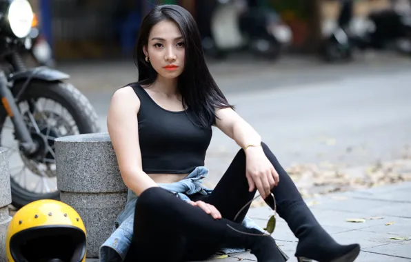 Picture girl, the city, street