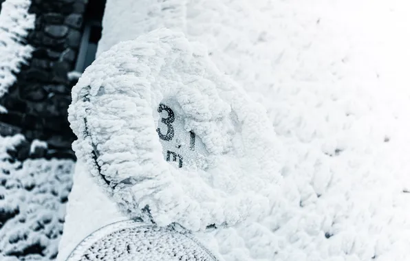 White, snow, number