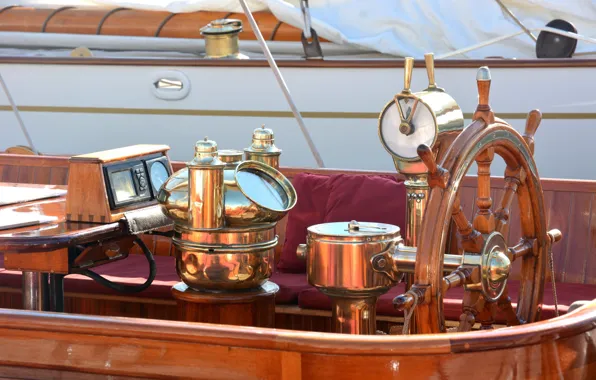 Picture yacht, compass, the wheel, copper