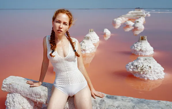 Look, water, girl, lake, panties, figure, freckles, red