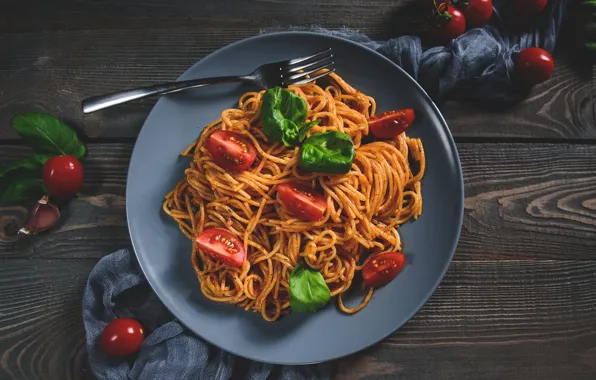 Table, Board, plate, fabric, plug, vegetables, tomatoes, spaghetti