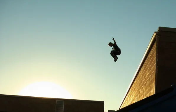 Picture the sky, the sun, the city, Sport, roof, guy, parkour