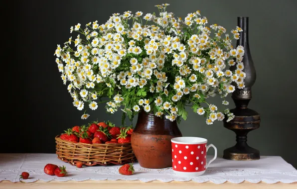 Flowers, berries, chamomile, strawberry, still life, flowers, still life, camomile