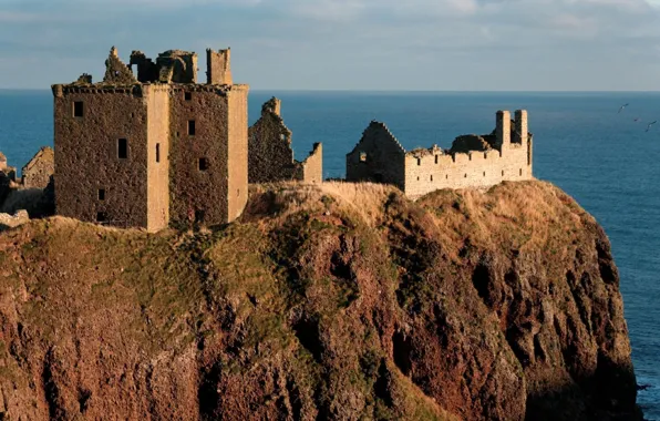 Picture sea, the sky, clouds, Scotland, ruins, Dunnottar castle, medieval architecture