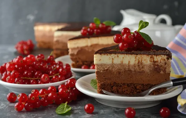 Berries, currants, cake