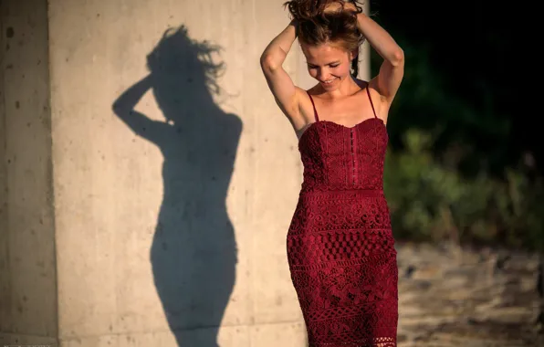 Picture the sun, pose, model, portrait, shadow, makeup, figure, dress