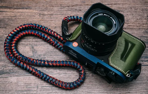 Picture the camera, design, Q2-P, Leica, lens