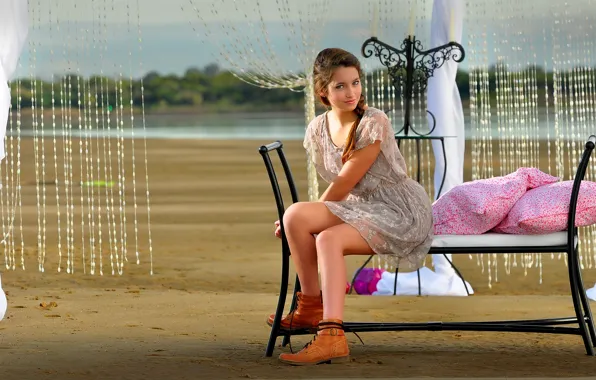 Picture smile, pillow, shoes, legs