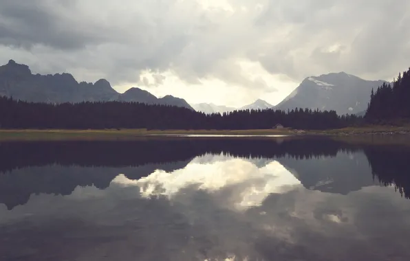 Picture the sky, clouds, trees, mountains, lake, reflection, mirror