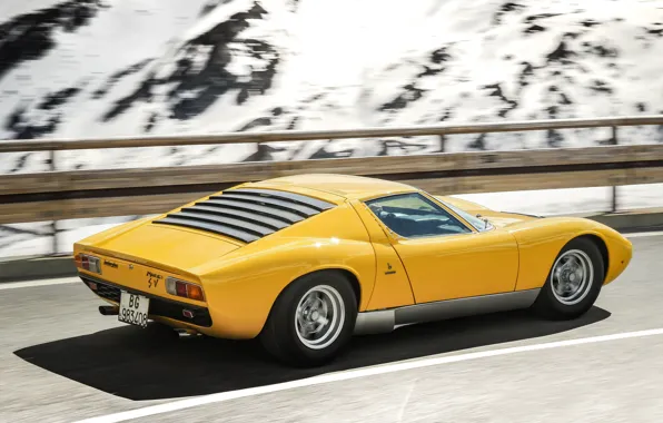 Color, Auto, Road, Mountains, Yellow, Lamborghini, Rocks, Snow