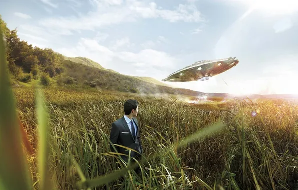 Picture field, grass, smoke, ship, UFO, male, Morar Gheorghita