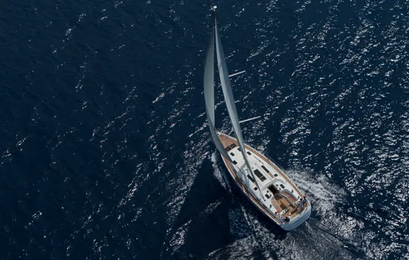 Sea, the way, movement, the wind, yacht, sails, mast, the view from the top