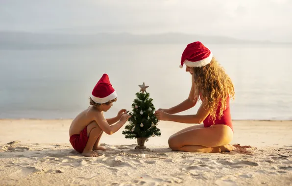 Sand, sea, beach, child, Christmas, New year, herringbone, mom