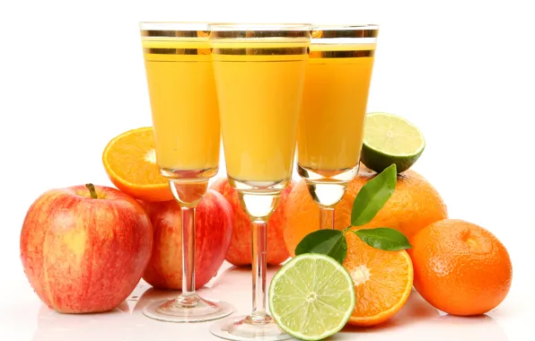 Apples, oranges, glasses, juice, lime, fruit
