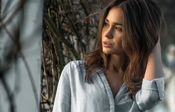 Trees, nature, portrait, makeup, hairstyle, shirt, brown hair, beauty