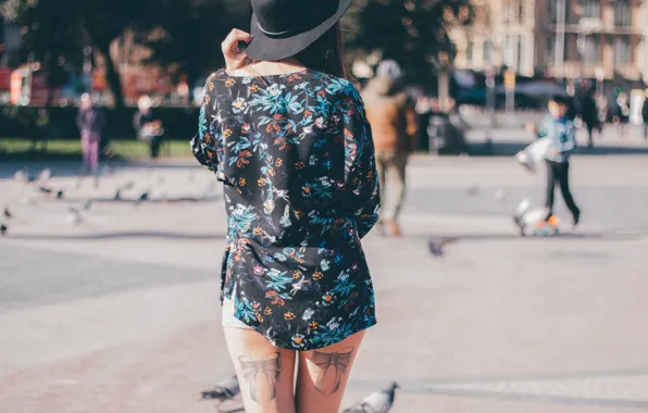 Picture summer, girl, street, tattoo, shirt, bows, bows