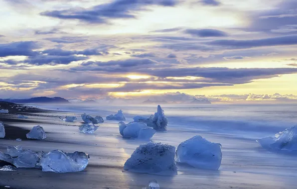 Picture ice, sea, shore