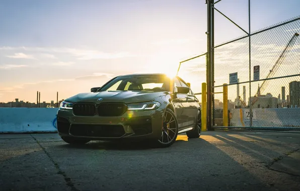 Sunset, F90, M5 Competition