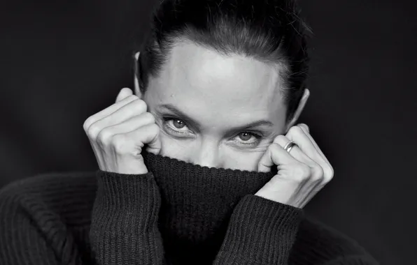 Face, model, hands, actress, Angelina Jolie, Angelina Jolie, collar, black and white
