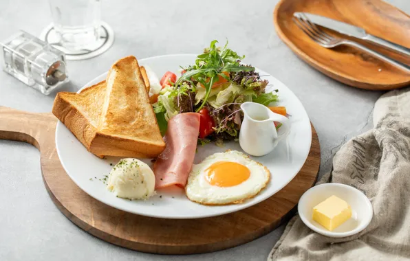 Egg, oil, salad, ham, toast