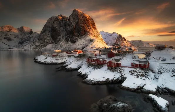 Winter, snow, sunset, mountains, rocks, shore, home, the evening