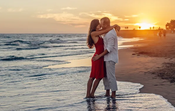 Picture sea, girl, sunset, passion, kiss, hugs, pair, male
