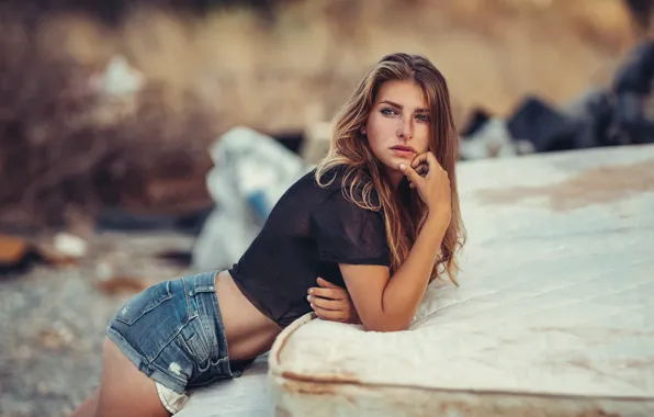 Girl, pose, shorts, makeup, Mike, figure, hairstyle, brown hair