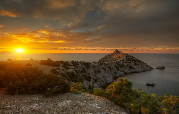 Water, the sun, rays, sunset, shore, Crimea, The black sea, the Peninsula