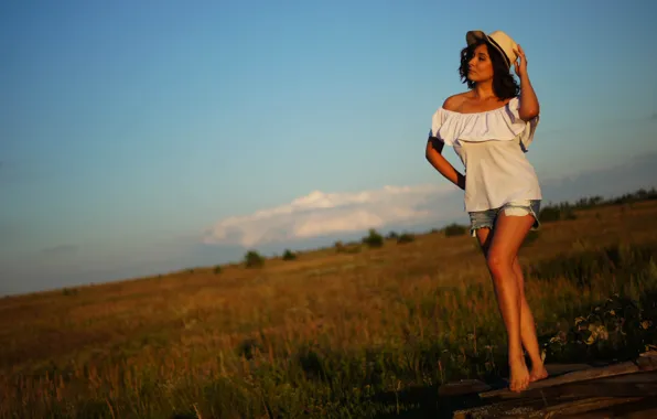 Field, summer, girl, light, pose, mood, sweetheart, shorts