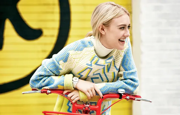 Picture bike, laughter, Dakota Fanning, Lucky