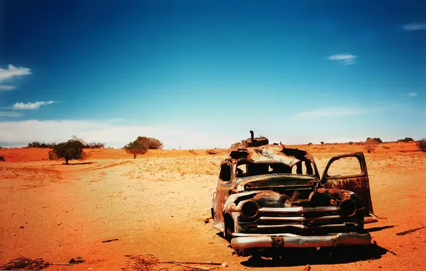 Picture landscape, desert, wreck