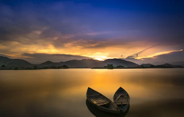 Picture sunset, mountains, lake, boat