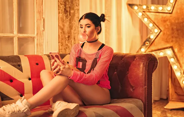 Picture sofa, legs, chewing gum, Milan Kirichenova