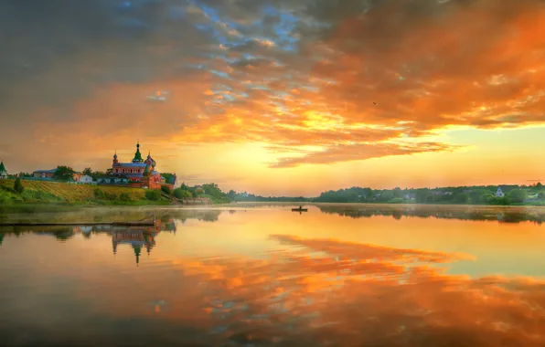 Picture the sky, river, morning, Staraya Ladoga