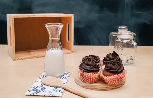 Picture bottle, chocolate, milk, cream, dessert, cakes, cupcakes