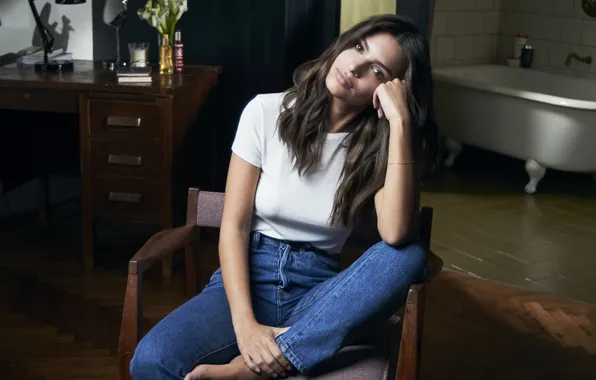 Look, model, portrait, jeans, chair, Mike, actress, brunette